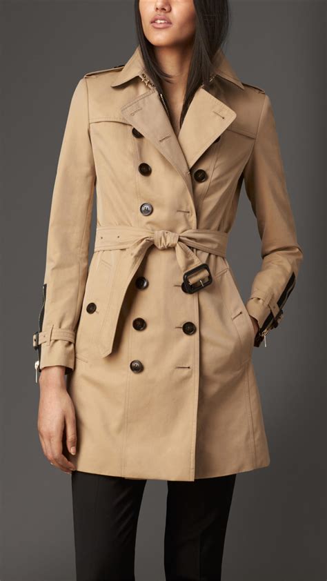 burberry trench coat why an icon|burberry trench coats damen.